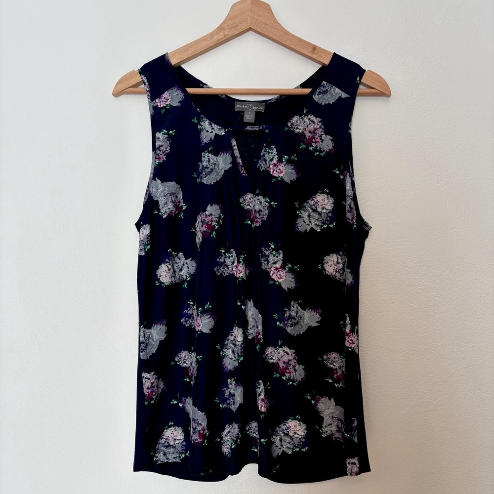 Market &‎ Spruce Floral Navy Tank